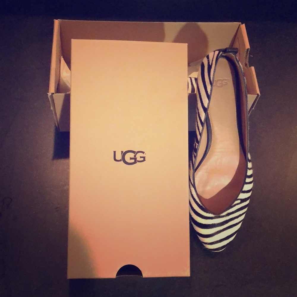Ugg Zebra Flats